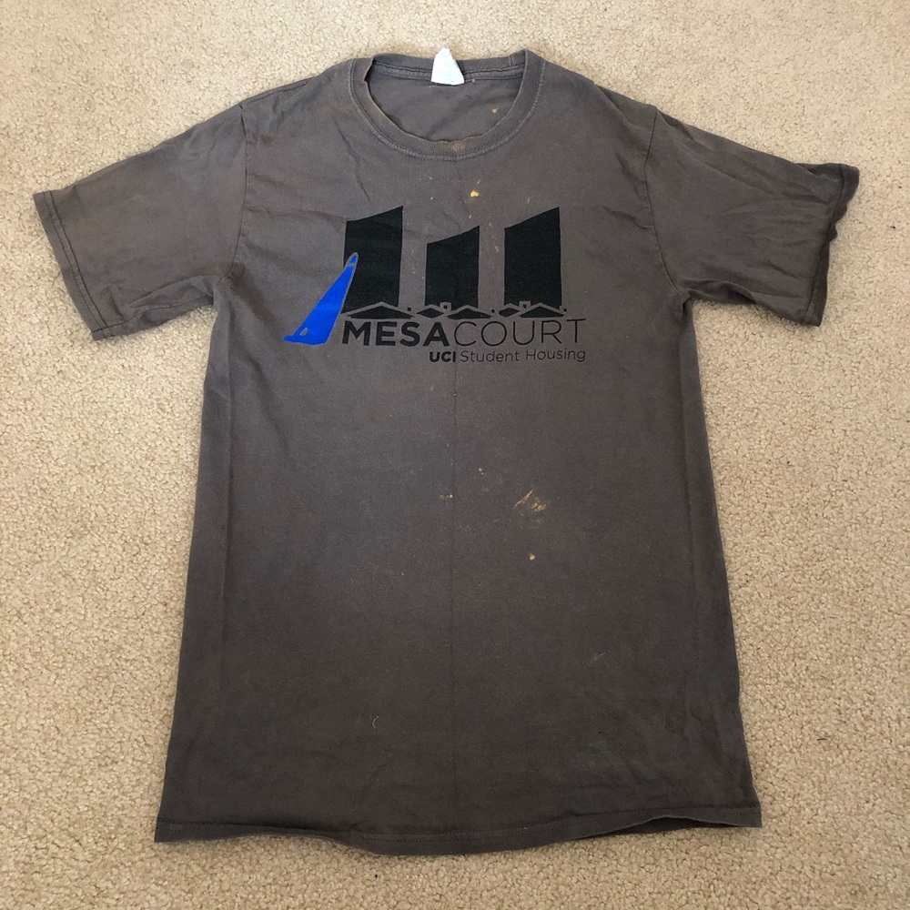 UC Irvine Mesa Court Housing Gray Graphic T-Shirt